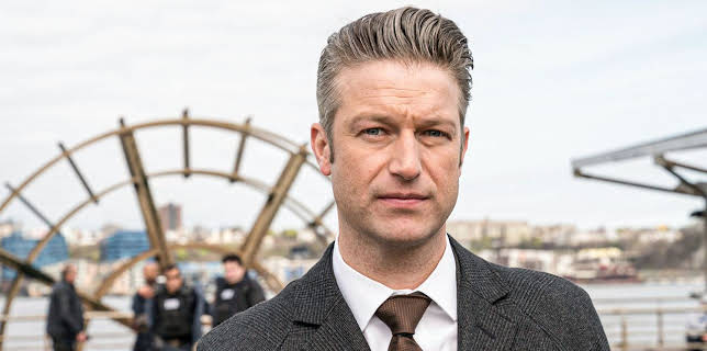 11:55 PM: Law & Order: Special Victims Unit (S20 E24) (S20) | 5 USA | 2/20 2026