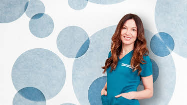 17:15: Dra Emma: Clínica dermatológica | DKISS | 9/20 2025