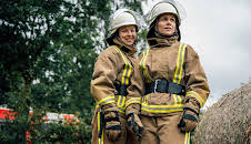 Feuerwehrfrauen - Phönix aus der Asche