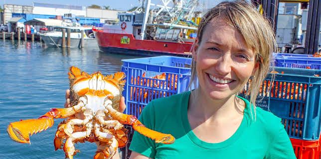 3:35 AM: Food Unwrapped | More 4 | 11/27 2025