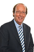 Fred Dinenage as 