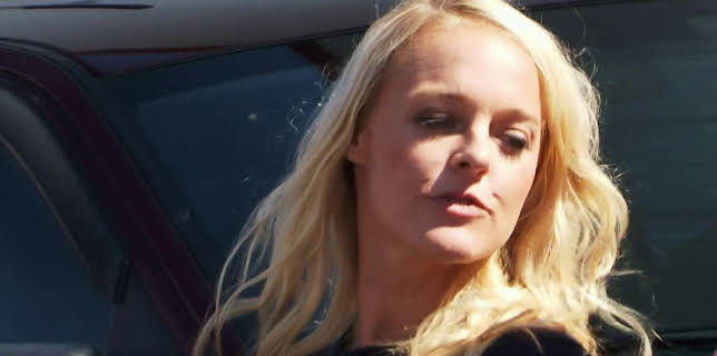 21:00: Storage Wars: Texas (S4 E3) (S4) | TV10 | 12/2 2025