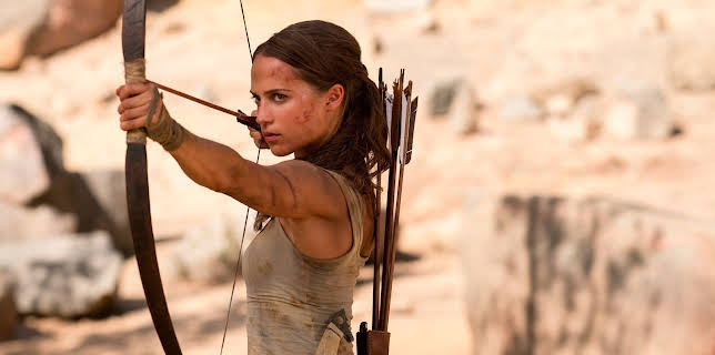22:00: EL BLOCKBUSTER: 'TOMB RAIDER' | Cuatro | 12/19 2025