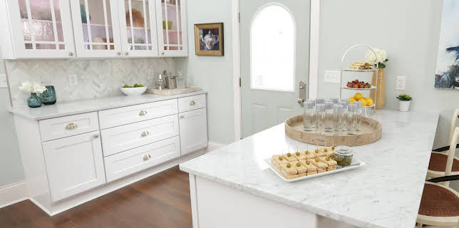 10:10: Good Bones - Mutter, Tochter, Home-Makeover | Sixx | 1/10 2026