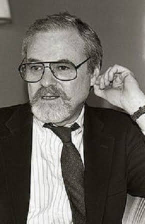 Alan J. Pakula as Director