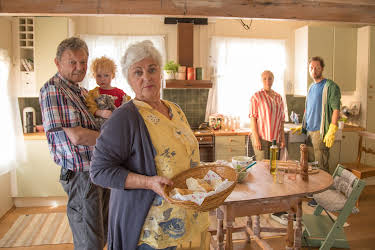 20:30: Neste sommer (S7 E5) (S7) | TVNorge | 6/23 2026