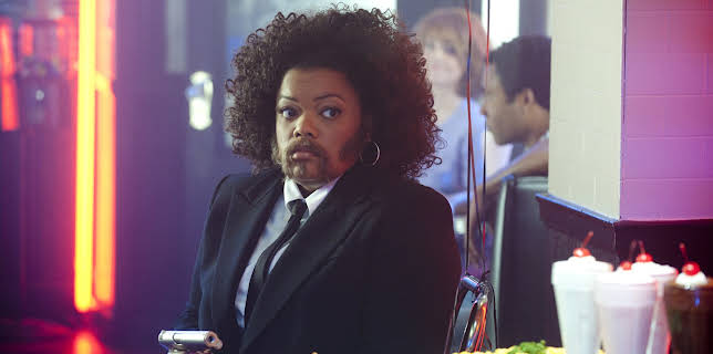 10:30: Community (S2 E19) (S2) | Viasat Series | 2/25 2026