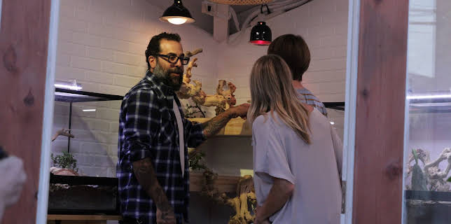 17:00: Animal Cribs (S2 E9) (S2) | Animal Planet | 12/13 2025