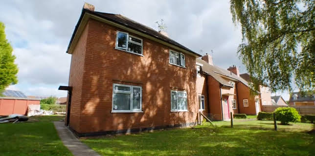 11:00 AM: The Great House Giveaway | More 4 | 12/11 2025