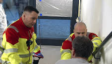 Mensch Retter (S6 E3)