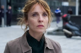 Circles of Power, Season 1: Episode 1