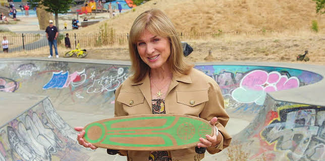 12:00 PM: Antiques Roadshow (S45 E4) (S45) | Yesterday | 2/3 2026