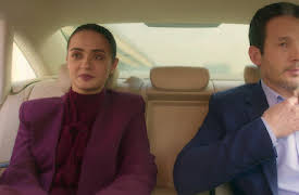 Decoupled: Her Phone Hangs