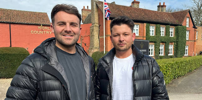 3:40 PM: Four in a Bed | Channel 4 | 11/16 2025