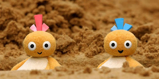 9:35 AM: Twirlywoos (S2) | Cbeebies | 1/21 2026