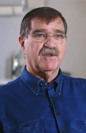 Frank Mascia as 