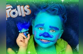 The Daya Daily: 3-Year-Old Transforms into Branch from The Movie Trolls, With Blue Hair