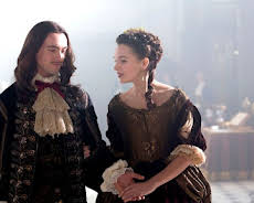 Versailles (S02/E01)