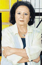 Eva Kotamanidou as 