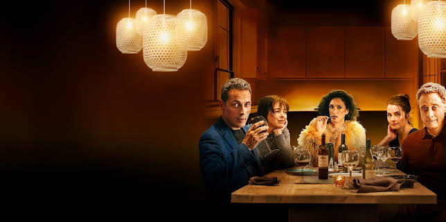 22:30: Drei Gänge und ein Todesfall | One | 2/13 2026