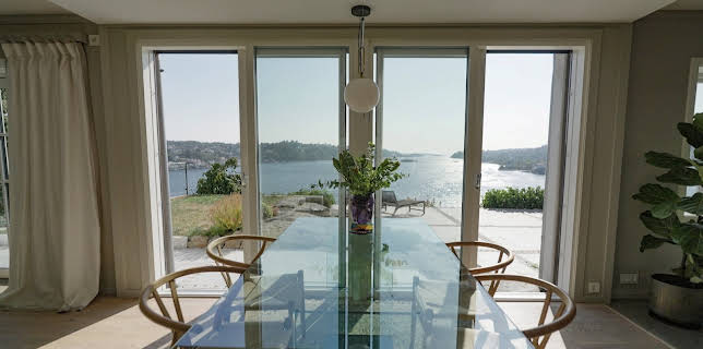 20:00: Hvem bor her? | NRK Tegnspraak | 3/24 2026