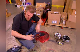 Xtreme 4x4 Season 2006: Suburban Gorilla Pt VII Wiring