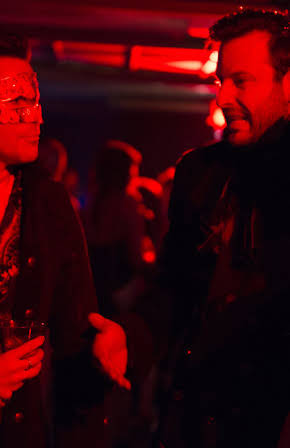 Robert Parks-Valletta as 