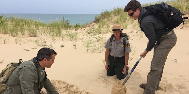 15:14: Secrets Of The Underground (S2 E6) (S2) | Discovery Science | 2/11 2026