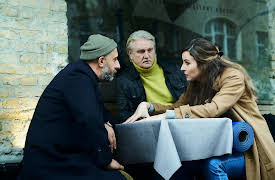 German Genius, Season 1: Revolver Credit