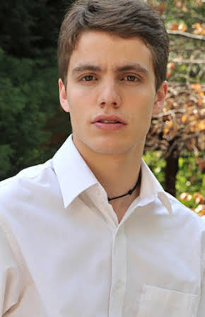 Lucas Balmaceda as 