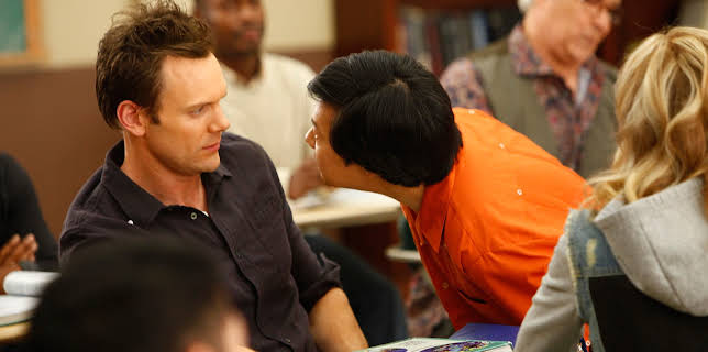 10:50: Community (S1 E21) (S1) | Viasat Series | 2/9 2026