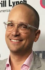 Michael Reisz as 