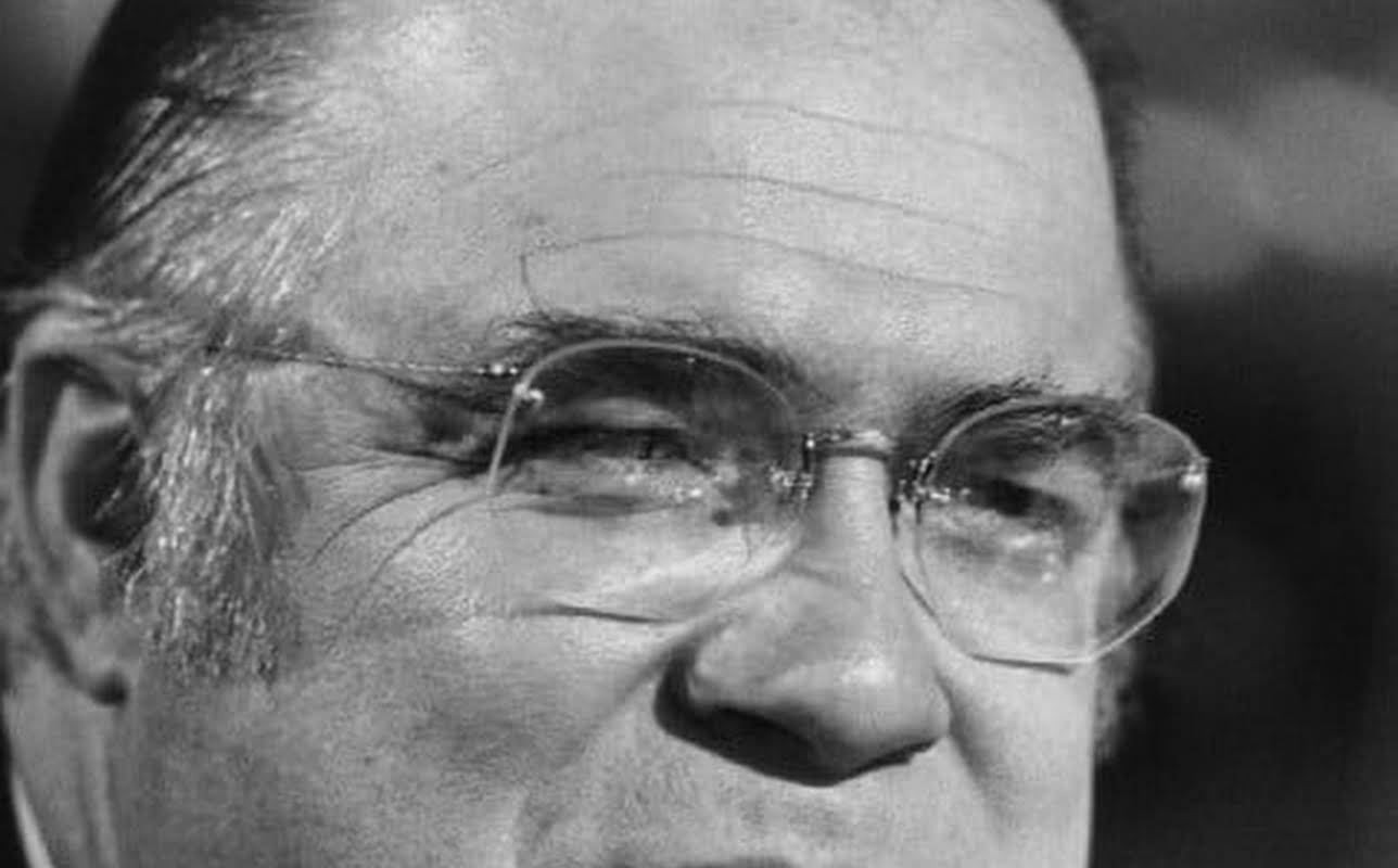 David Huddleston