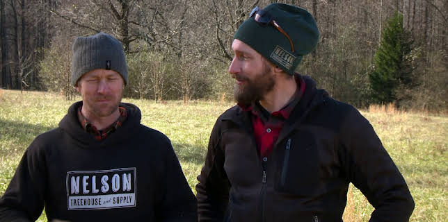 14:00: Hus i tretoppene (S7 E8) (S7) | Animal Planet | 12/19 2025