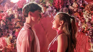 1:05 PM: Stage Stars (S1) | CBBC | 1/17 2026