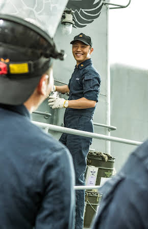 Jin Goo as 
