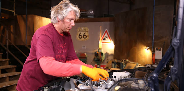 17:50: Wheeler Dealers (S13 E11) (S13) | Discovery Channel | 12/17 2025