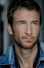 Heiko Ruprecht como Hans Gruber