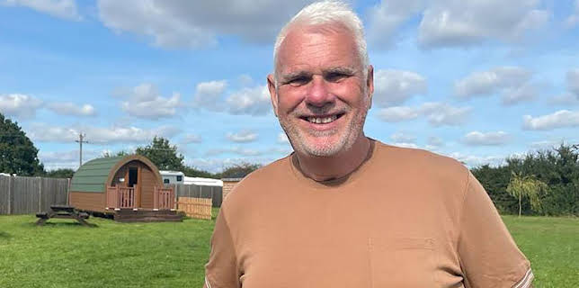 6:55 PM: Four in a Bed | More 4 | 11/24 2025