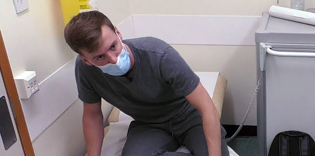 1:15 AM: 24 Hours in A&E | More 4 | 11/2 2025