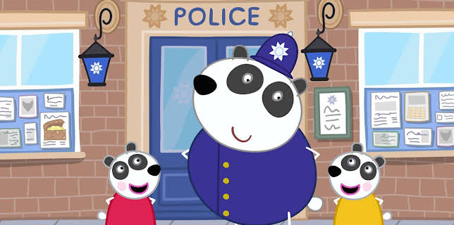 7:30 AM: Peppa Pig (S6 E1) (S6) | Channel 5 | 11/25 2025