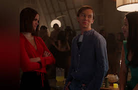 Good Trouble Season 1: The Coterie