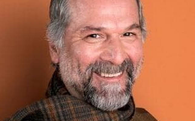 John Kapelos