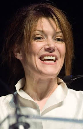 Lynda Boyd as 