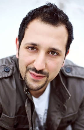 Desmin Borges as 
