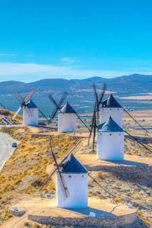 13:00: España, entre el cielo y la tierra: Templo del Espíritu Santo (Pueblo) | EWTN | 9/5 2026