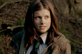 Wolfblood: Lone Wolf