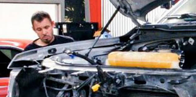 04:52: Texas Metal XL: Velociraptor | Discovery | 2/27 2026