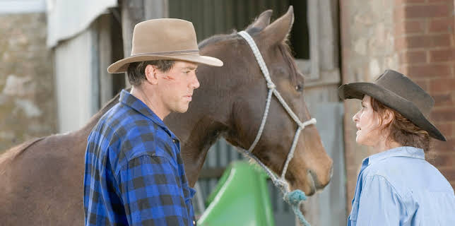 03:05: McLeods døtre (S7 E28) (S7) | TV6 | 12/8 2025