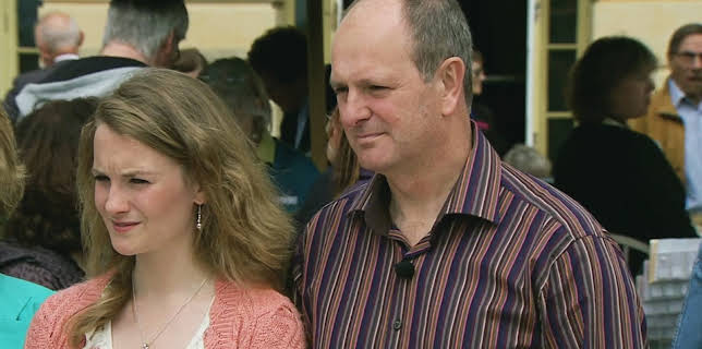 12:00 PM: Antiques Roadshow (S35 E13) (S35) | Yesterday | 12/19 2025